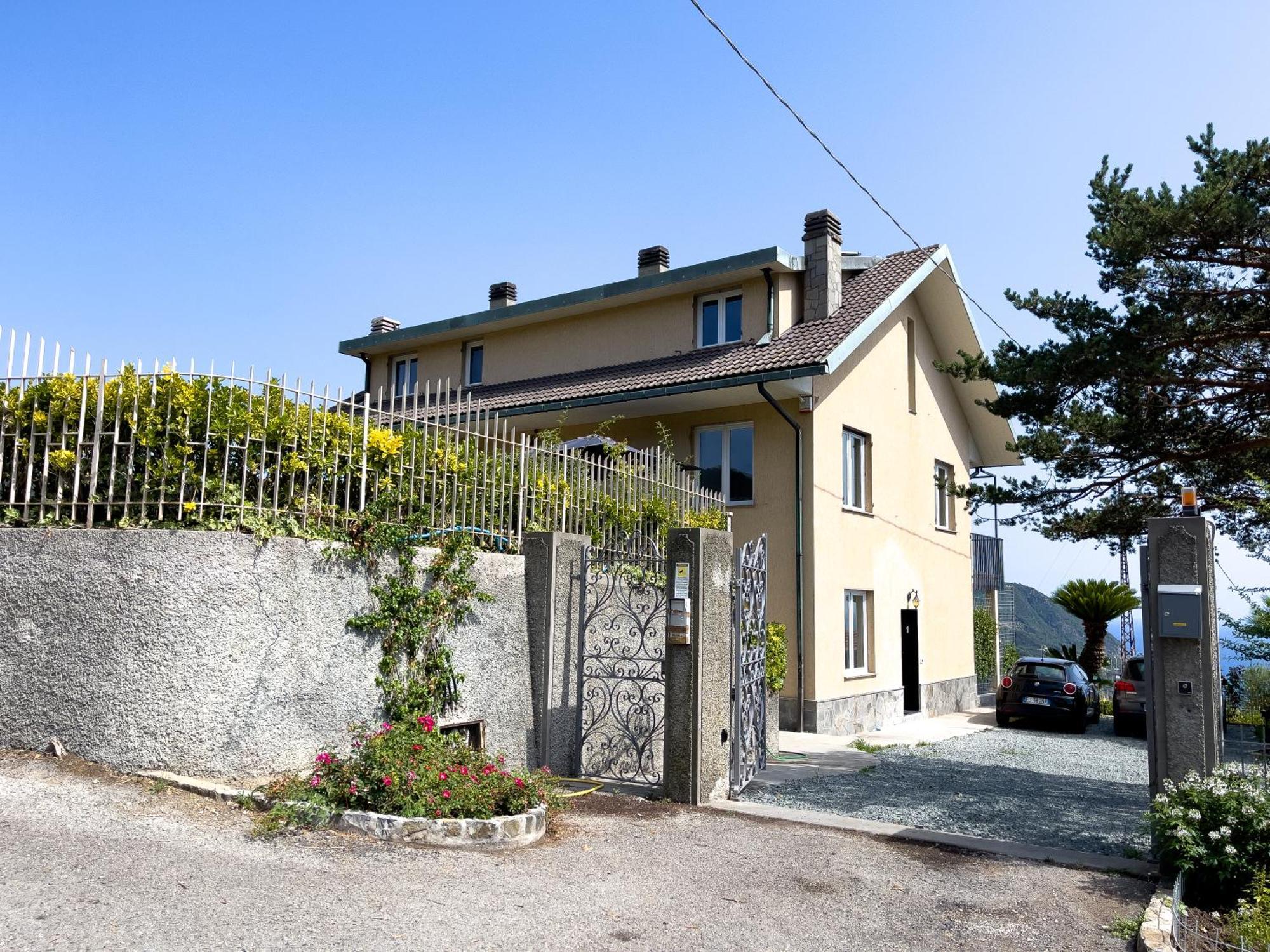 Podere Belvedere Монеглия Екстериор снимка