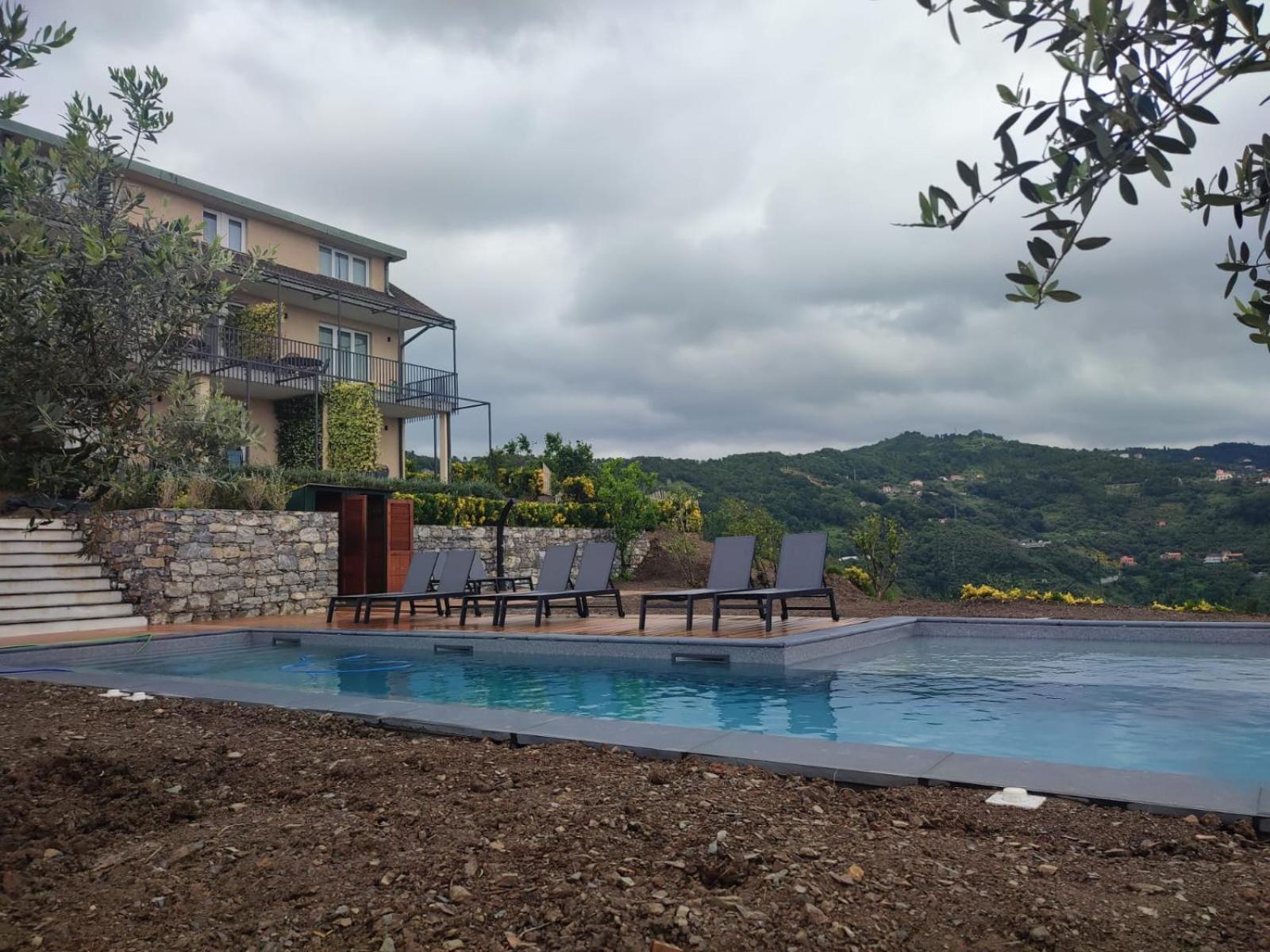 Podere Belvedere Монеглия Екстериор снимка